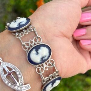 Gorgeous Silver and Blue Cameo Bracelet